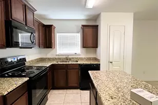 1904 Fairbanks Dr, Princeton, TX 75407 - Photo 10