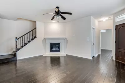 8713 Papa Trail, McKinney, TX 75070 - Photo 2