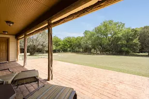 3401 Old Barn Ct, Granbury, TX 76048 - Photo 32