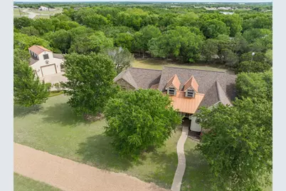 3401 Old Barn Court, Granbury, TX 76048 - Photo 38