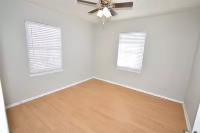 1206 Belvedere Drive, Arlington, TX 76010 - Photo 10