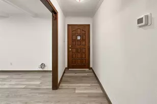 609 NW Lorna St, Burleson, TX 76028 - Photo 4