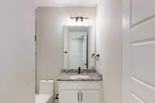 313 N Mill St, Lewisville, TX 75057 - Photo 18