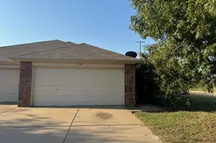 500 Brookbank Dr, Crowley, TX 76036 - Photo 1