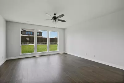 508 Bush Avenue, Waxahachie, TX 75165 - Photo 8