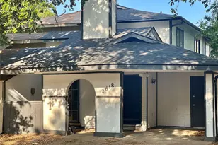 2618 Santa Barbara Dr, Grand Prairie, TX 75052 - Photo 2