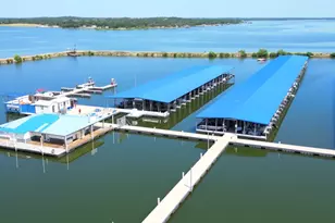 200 Bristol Ln, Azle, TX 76020 - Photo 32