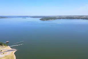 200 Bristol Ln, Azle, TX 76020 - Photo 34