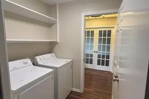 5002 Redwater Dr, Arlington, TX 76018 - Photo 4