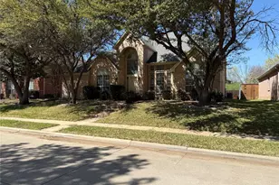 4513 St James Dr, Plano, TX 75024 - Photo 2