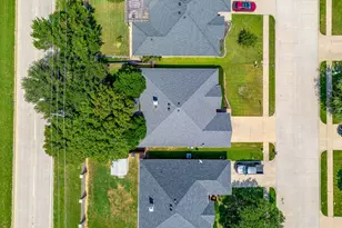 725 Snapper Dr, Burleson, TX 76028 - Photo 40