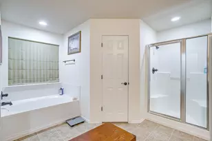 725 Snapper Dr, Burleson, TX 76028 - Photo 26