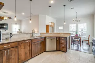 500 Heritage Trl, Burleson, TX 76028 - Photo 18
