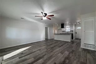 420 Opal St, Saginaw, TX 76179 - Photo 6