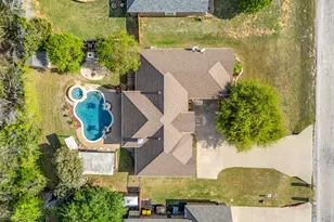 3127 Meandering Way, Granbury, TX 76049 - Photo 16