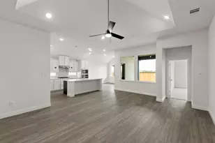 14478 Lovelace St, Pilot Point, TX 75009 - Photo 2