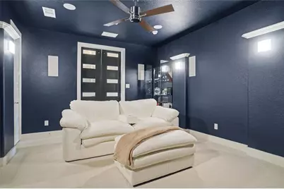 1300 Highpoint Way, Roanoke, TX 76262 - Photo 18