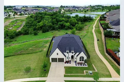 1300 Highpoint Way, Roanoke, TX 76262 - Photo 30