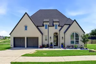 1300 Highpoint Way, Roanoke, TX 76262 - Photo 2