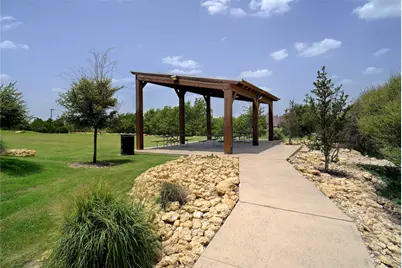 1300 Highpoint Way, Roanoke, TX 76262 - Photo 34