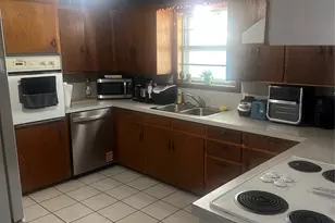 1207 Pebble Street St, Bowie, TX 76230 - Photo 10