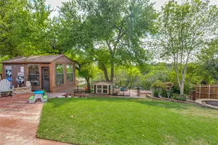 5752 Bridgeport Ct, Haltom City, TX 76137 - Photo 12