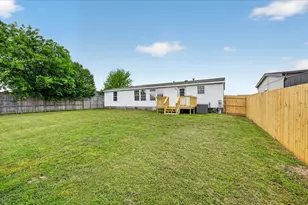 951 Lariat Ln, Mansfield, TX 76063 - Photo 24