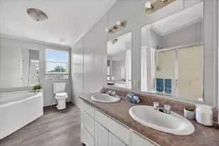 951 Lariat Ln, Mansfield, TX 76063 - Photo 8