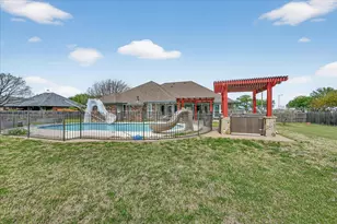 2409 Longhorn Trail, Crowley, TX 76036 - Photo 30