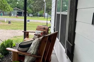 200 Lakeside Dr, West Tawakoni, TX 75474 - Photo 4