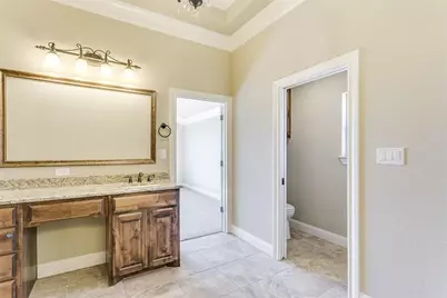 320 Oar Wood Drive, Granbury, TX 76049 - Photo 20