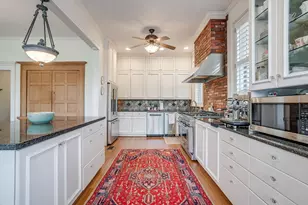 1414 Mistletoe Dr, Fort Worth, TX 76110 - Photo 6