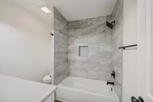 1704 S Jennings Ave, Fort Worth, TX 76110 - Photo 12