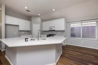 6513 Redwood Lane, The Colony, TX 75056 - Photo 18