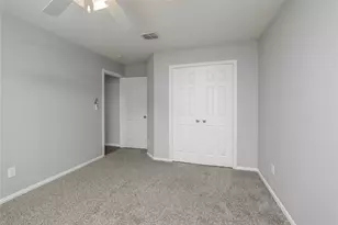 6513 Redwood Ln, The Colony, TX 75056 - Photo 10