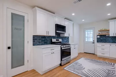 1922 Elmwood Boulevard, Dallas, TX 75224 - Photo 12