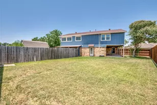 2610 Fallcreek Cir, Carrollton, TX 75006 - Photo 28