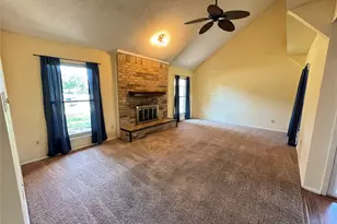 2610 Fallcreek Cir, Carrollton, TX 75006 - Photo 12