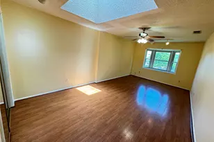 2610 Fallcreek Cir, Carrollton, TX 75006 - Photo 10