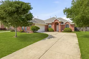 2210 High Point Dr, Sachse, TX 75048 - Photo 1