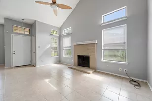 6725 Rhea Ridge Dr, Fort Worth, TX 76135 - Photo 6