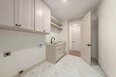 260 Willow Moon Ranch Road, Crawford, TX 76638 - Photo 14