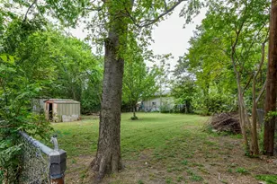 617 Wilson St, Lancaster, TX 75146 - Photo 28