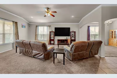 9801 Shallow Creek Drive, Waco, TX 76708 - Photo 6