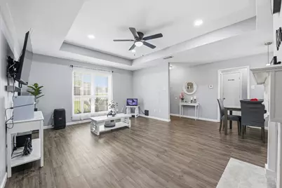 1728 S Bent Tree Trail, Grand Prairie, TX 75052 - Photo 6