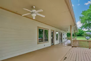 94 Arend Dr, Gainesville, TX 76240 - Photo 12