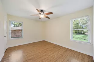 213 E 3rd St, Keene, TX 76059 - Photo 20