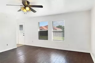 1217 Caroline Dr, Princeton, TX 75407 - Photo 6