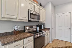 1458 Park Crest Dr, Crowley, TX 76036 - Photo 12