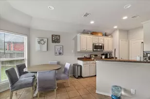 1458 Park Crest Dr, Crowley, TX 76036 - Photo 14